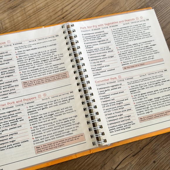 Vintage Quick Thrifty Cooking Reader’s Digest 1985 Cook Book - Picture 3 of 7